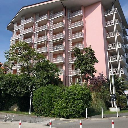 Room 211 - Aparthotel Jadranka Portorož Kültér fotó